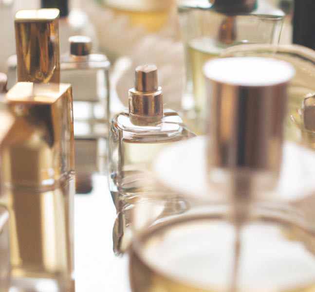 Perfume and Cologne: Exploring the Similarities and Differences
